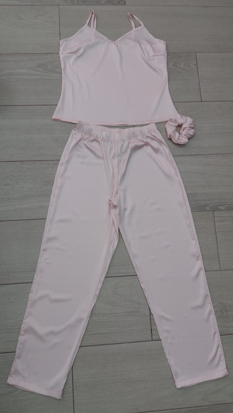 Pijama de Satén Rosa Pastel